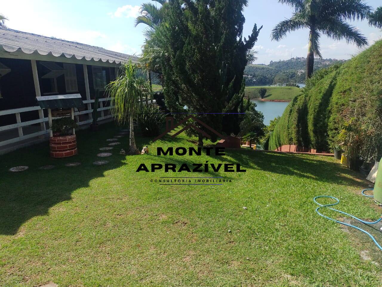 Fazenda à venda com 3 quartos, 300m² - Foto 13