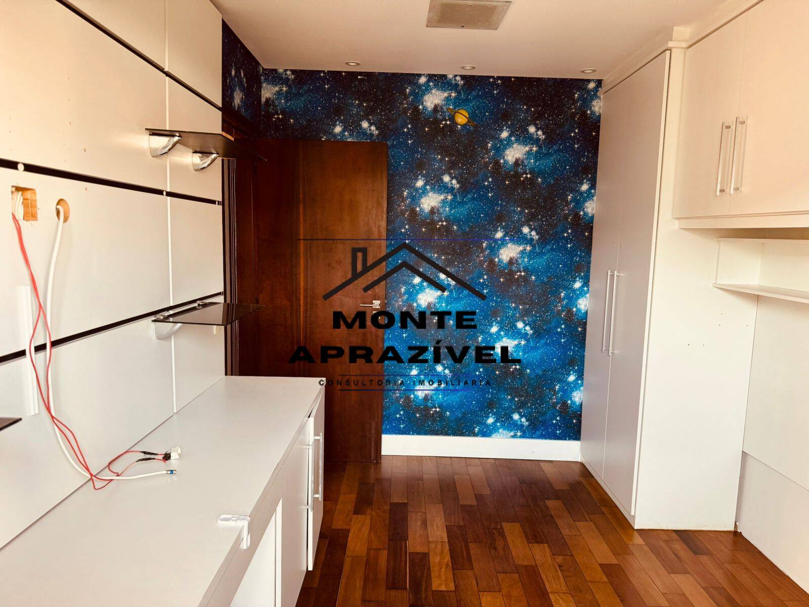 Apartamento à venda com 3 quartos, 127m² - Foto 4