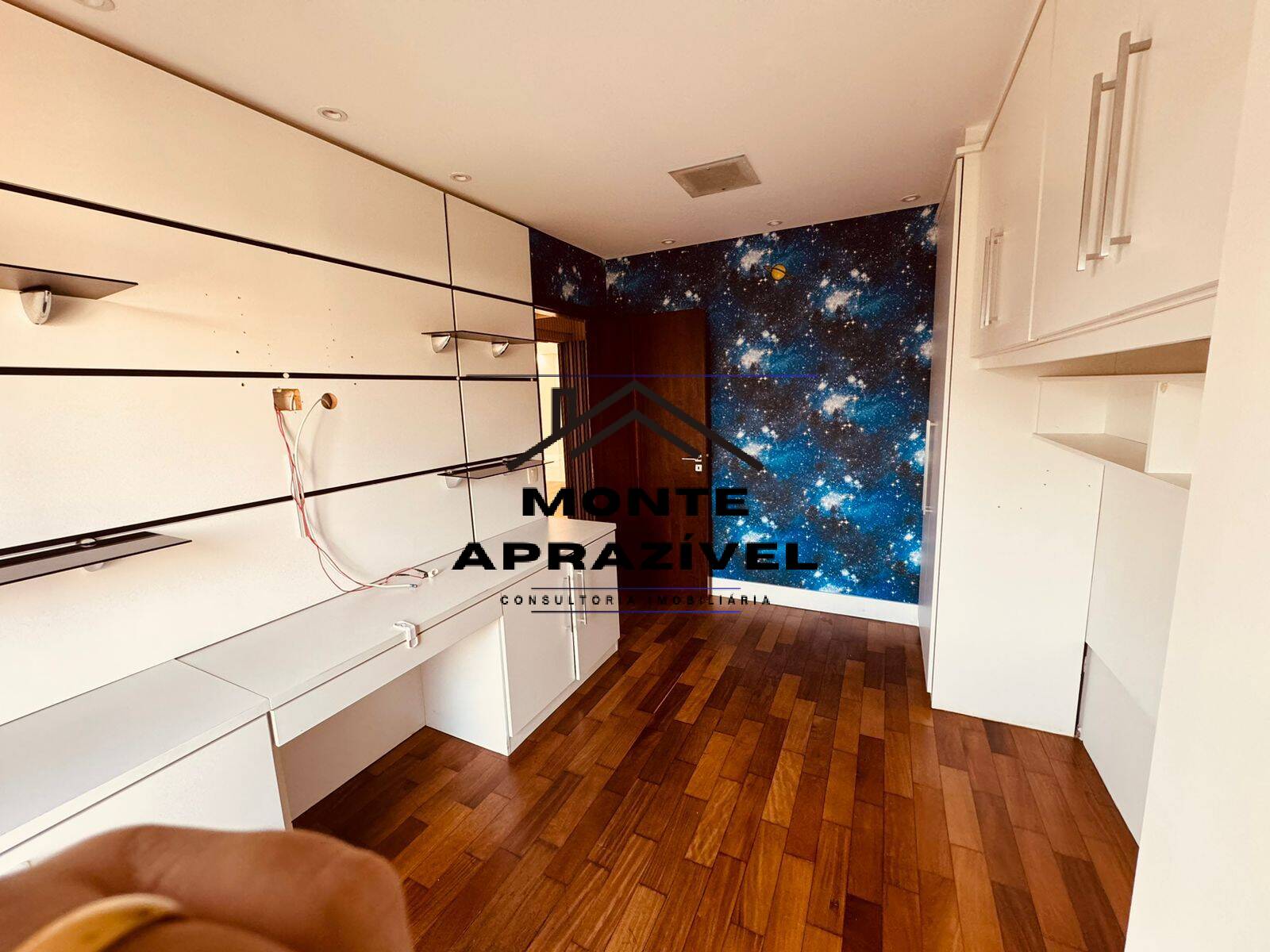 Apartamento à venda com 3 quartos, 127m² - Foto 30