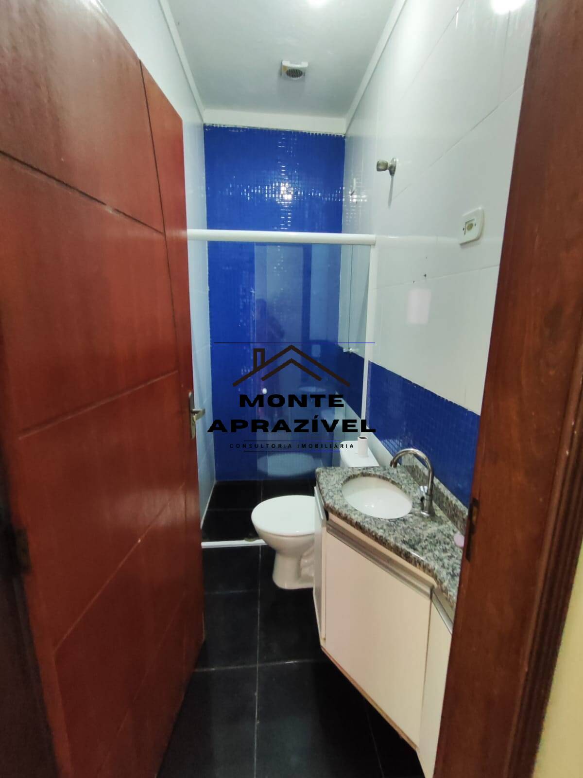 Sobrado à venda com 2 quartos, 300m² - Foto 21