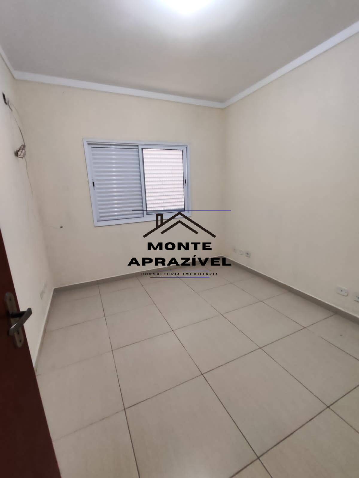 Sobrado à venda com 2 quartos, 300m² - Foto 19