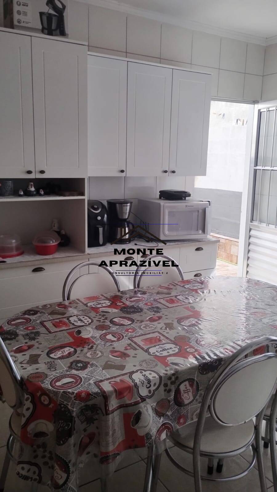 Casa à venda com 3 quartos, 150m² - Foto 15