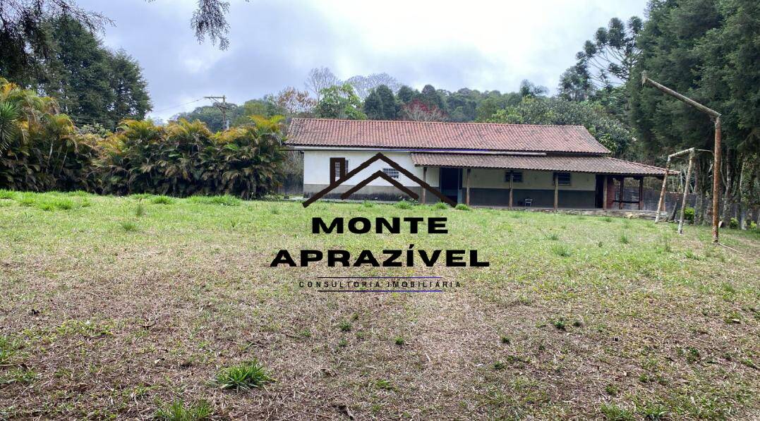 Fazenda à venda com 4 quartos, 200m² - Foto 2