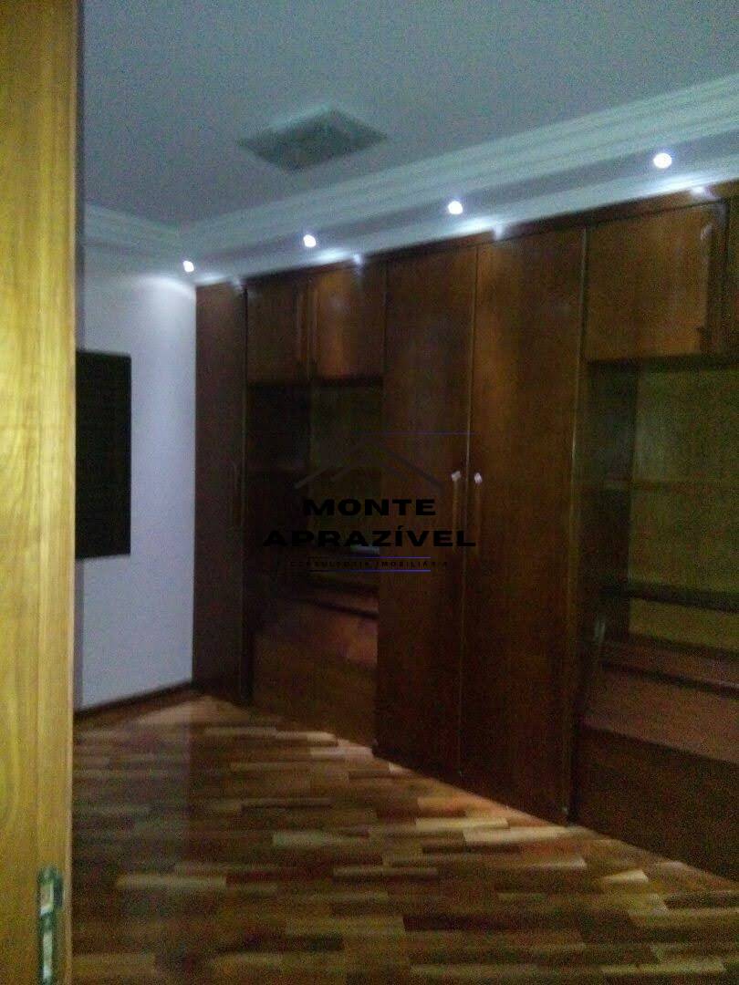 Casa à venda com 3 quartos, 300m² - Foto 29