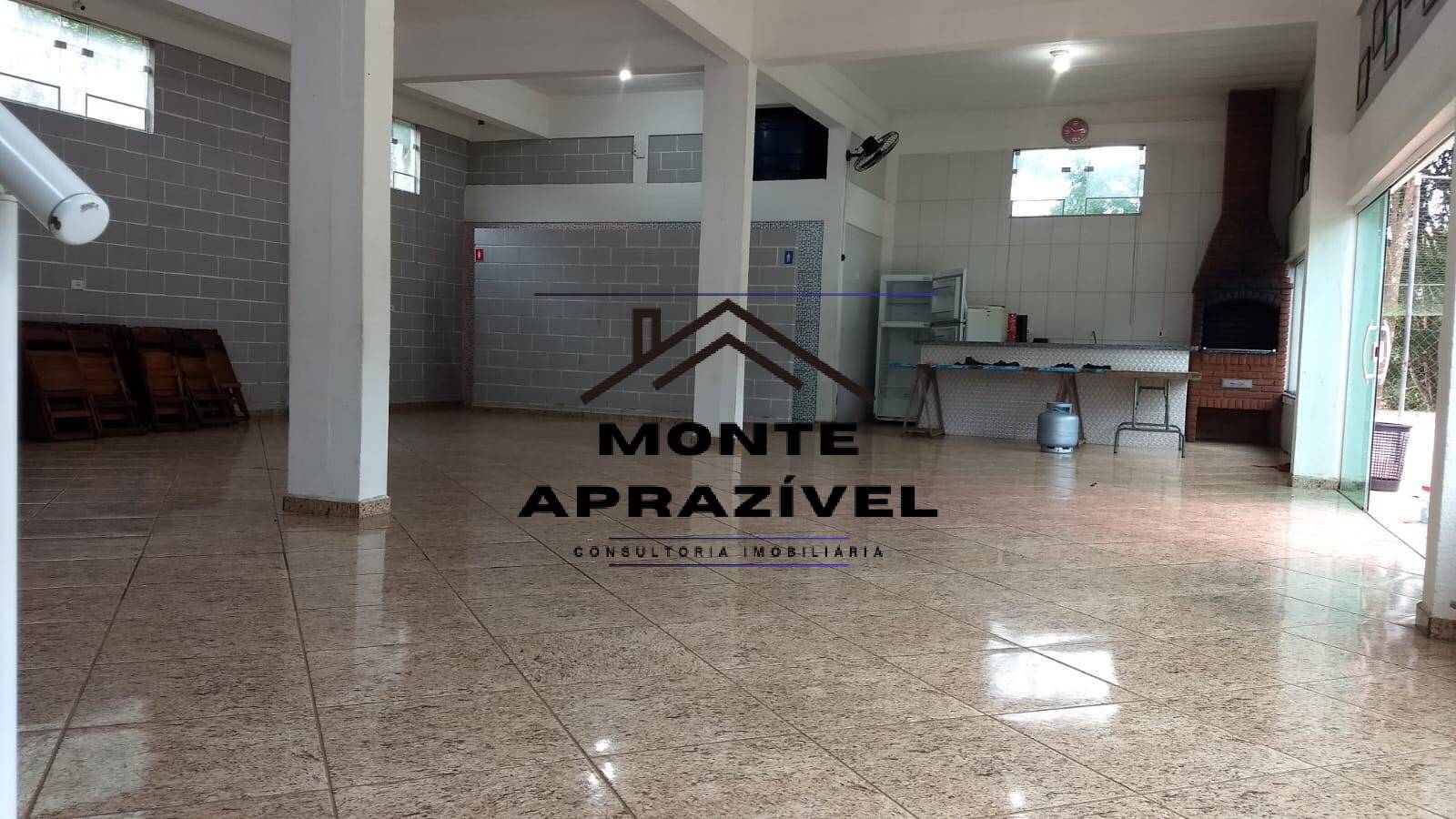 Fazenda à venda e aluguel com 3 quartos, 1678m² - Foto 13