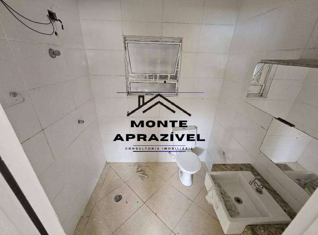 Casa para alugar com 2 quartos, 120m² - Foto 4