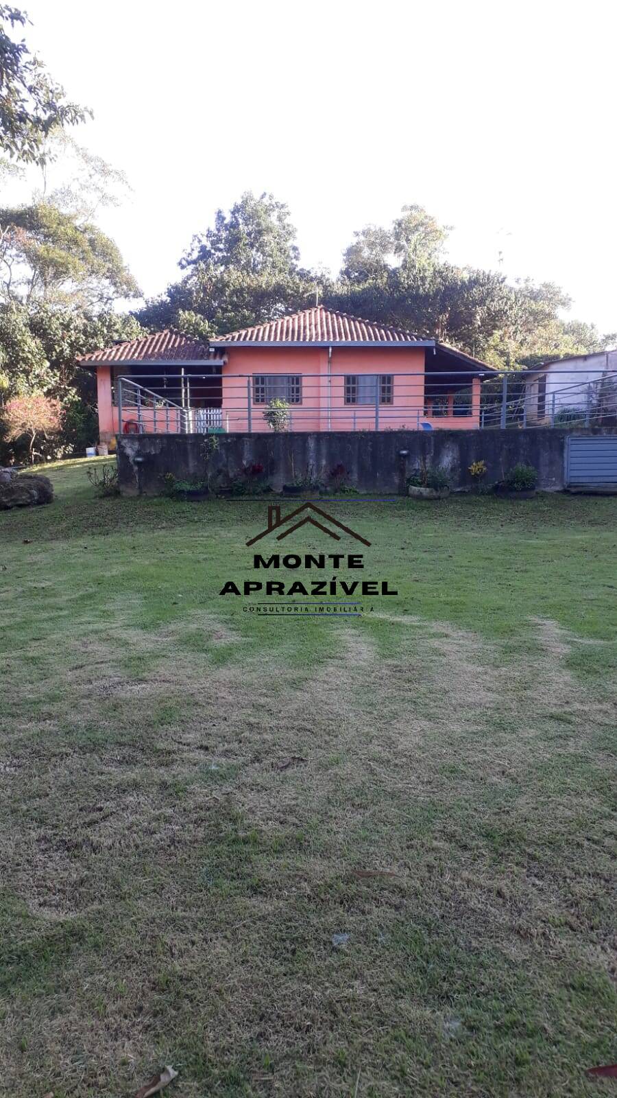 Fazenda à venda com 2 quartos, 9000m² - Foto 2