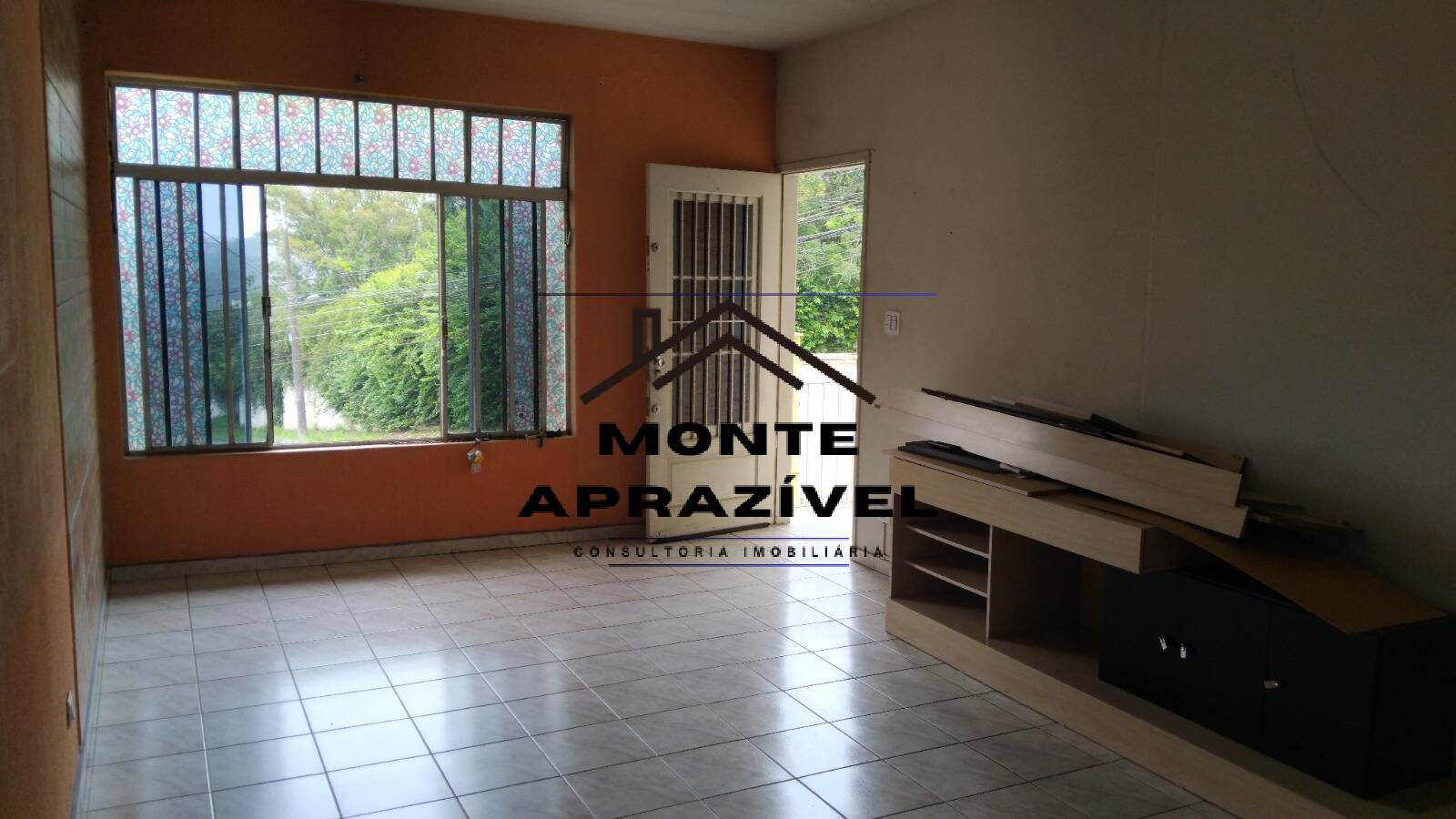 Casa à venda com 2 quartos, 350m² - Foto 4