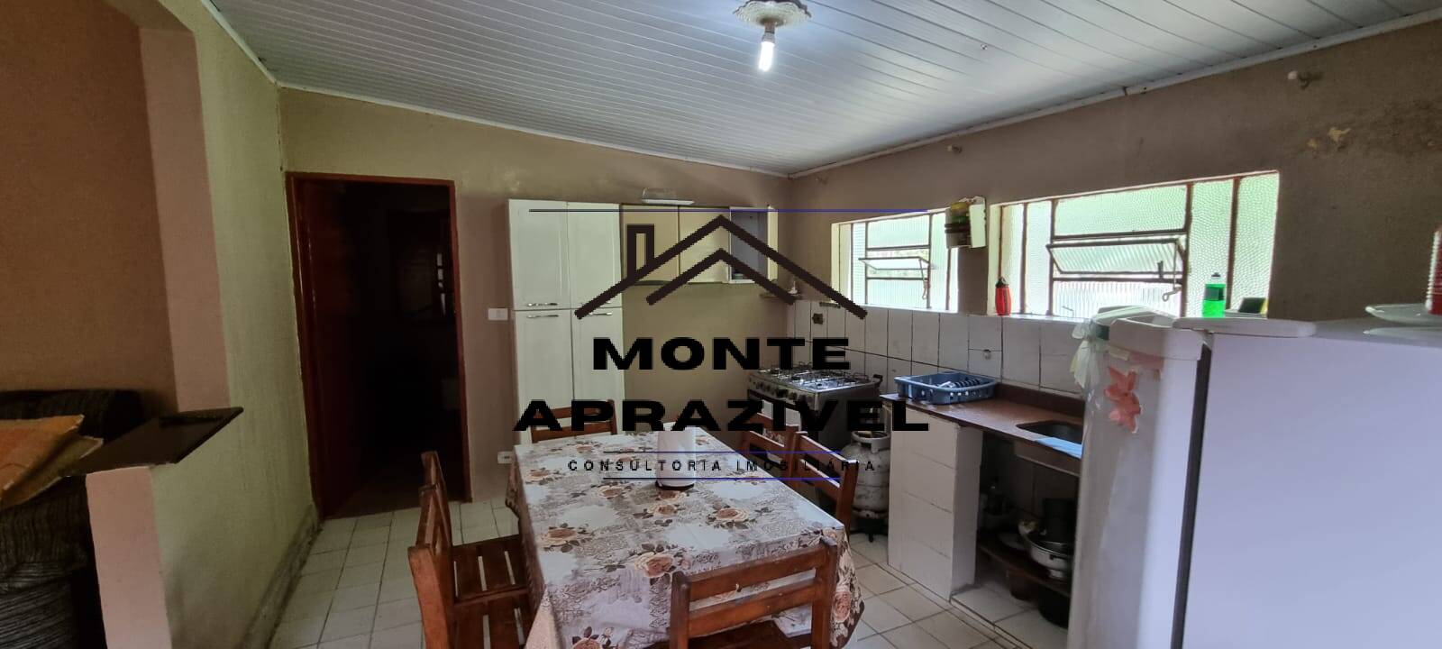 Fazenda à venda com 4 quartos, 1730m² - Foto 11