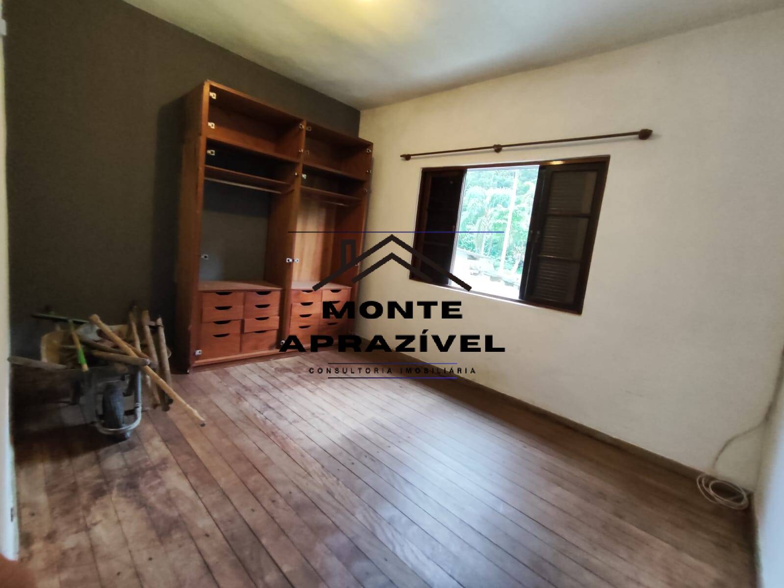 Fazenda à venda e aluguel com 5 quartos, 9800m² - Foto 22